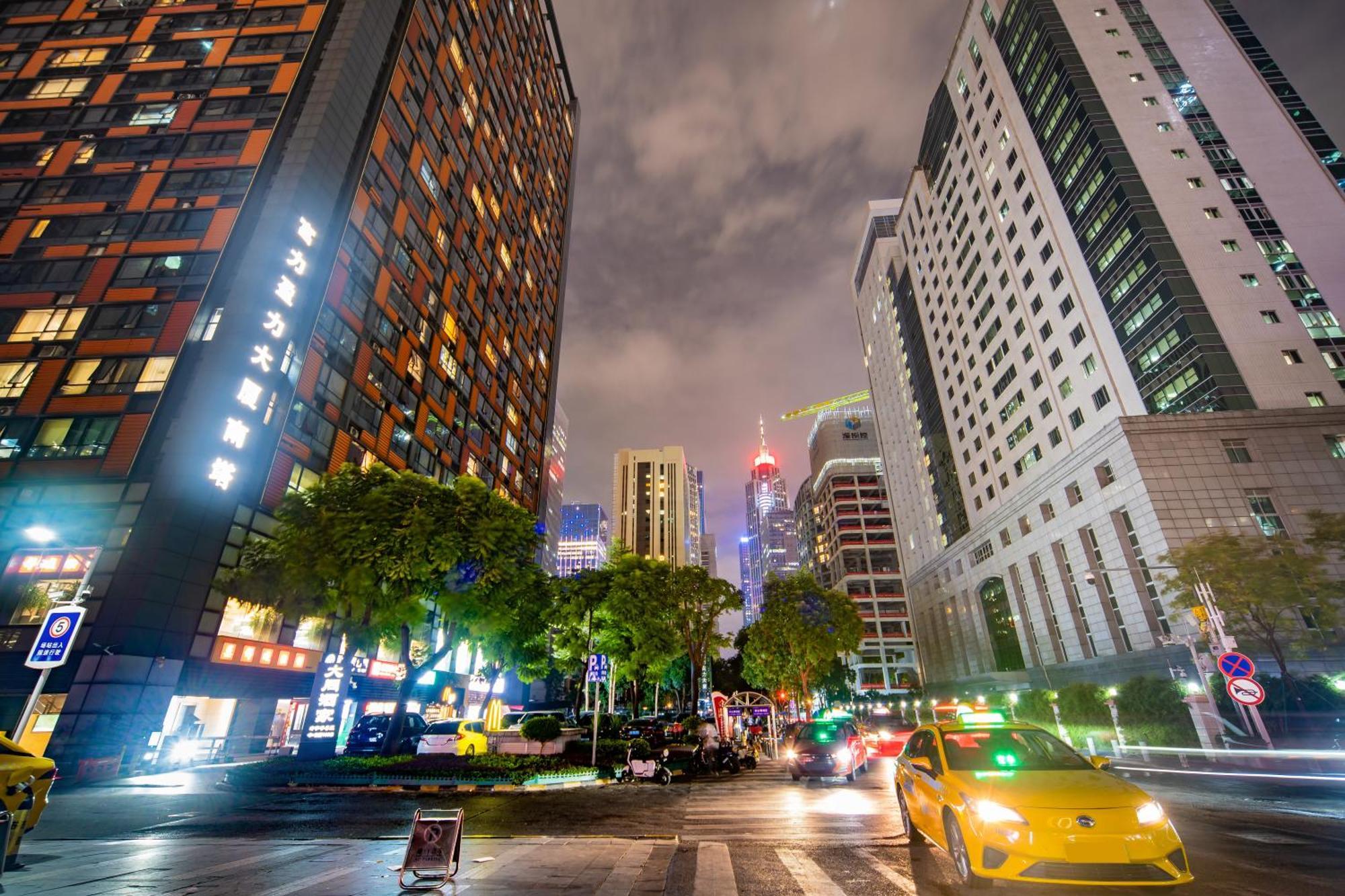 Lavande International Aparthotel Us Consulate General Guangzhou Zhujiang New Town Metro Branch - Free Shuttle Bus To Canton Fair Complex During Canton Fair Period & Free Vpn Internet Access Εξωτερικό φωτογραφία